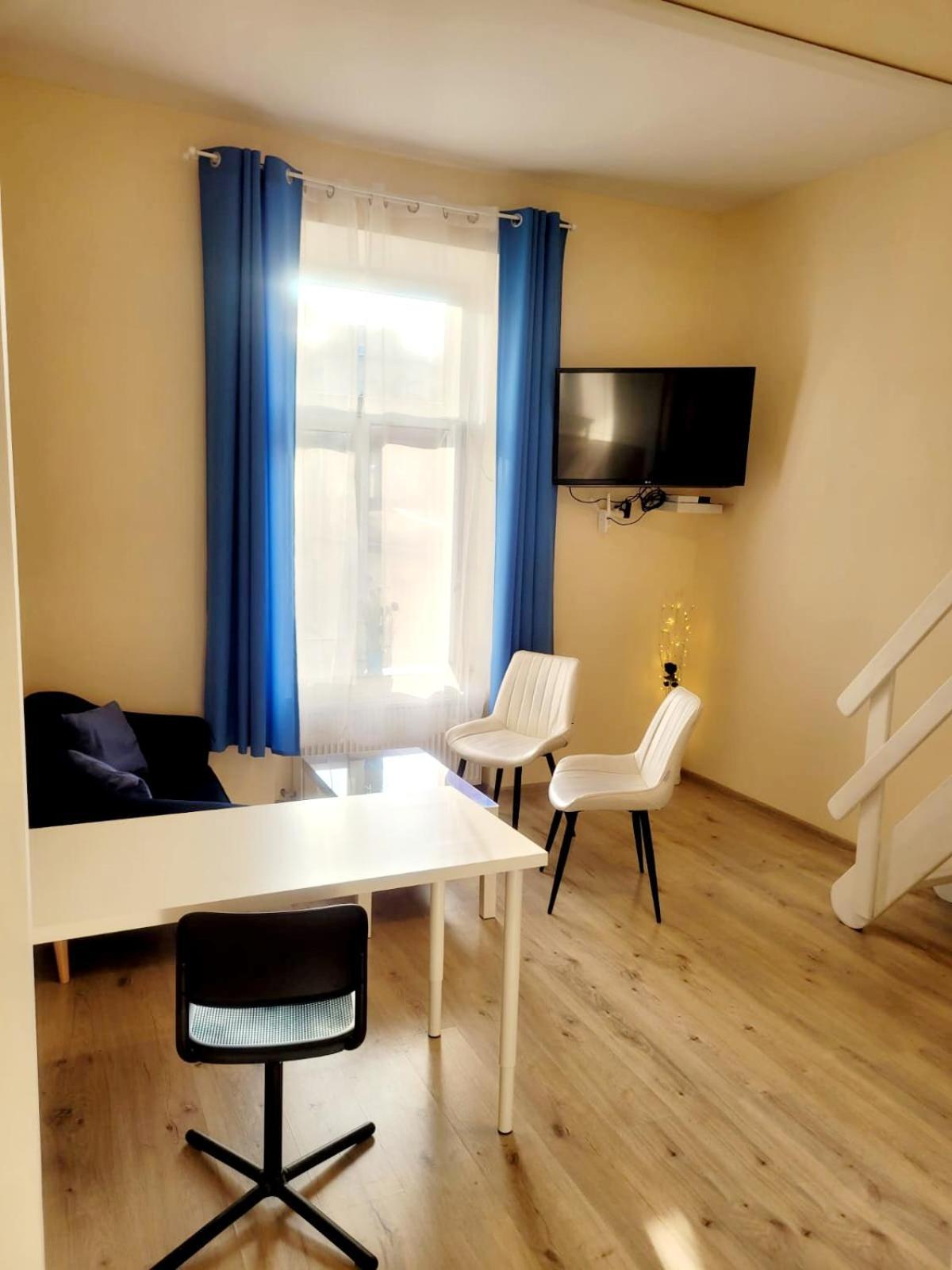 Mirablue Apartment